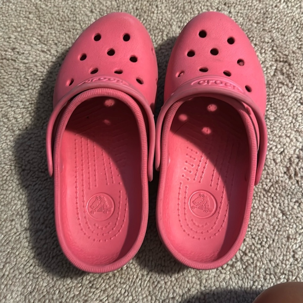 Pink crocs